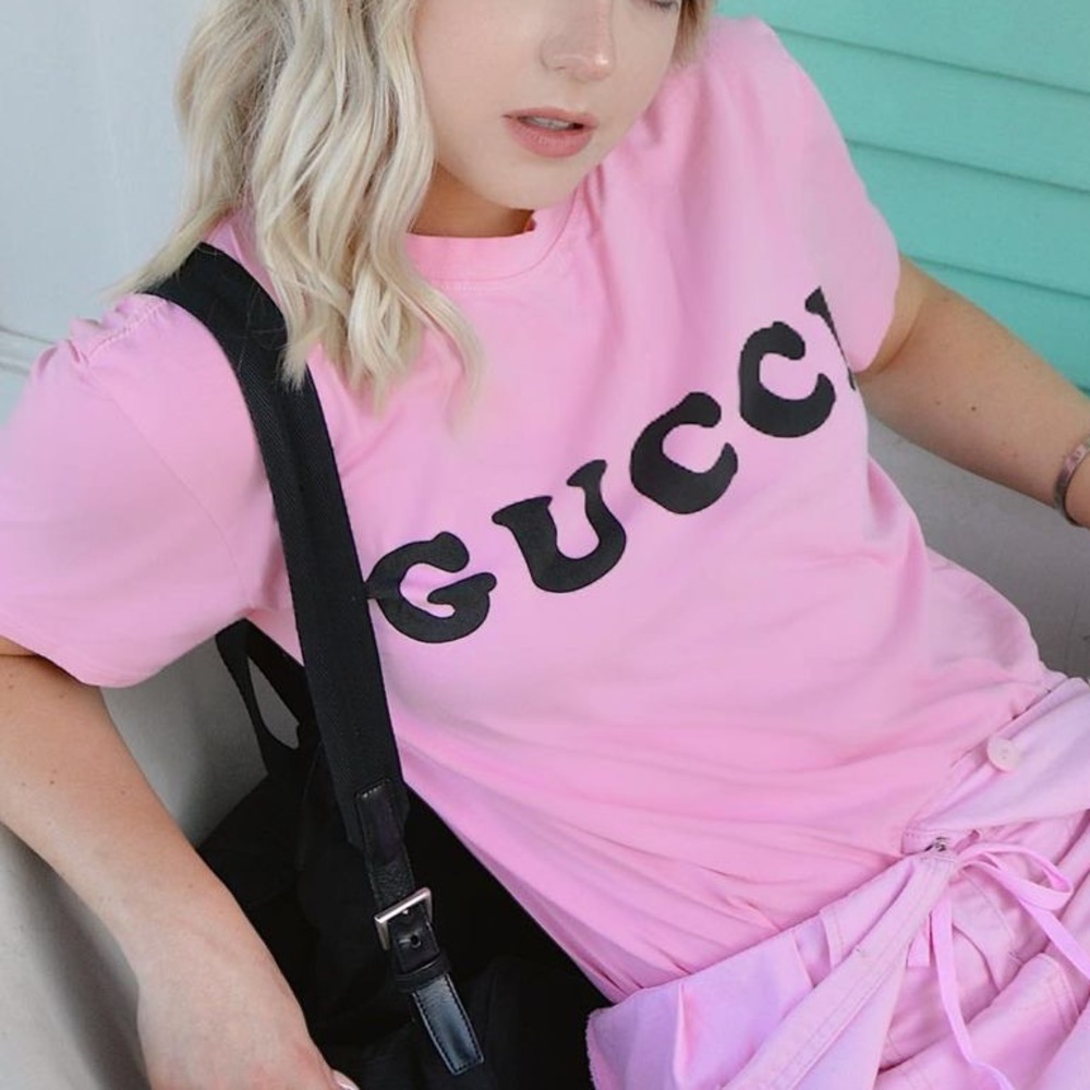 Gucci pink logo t-shirt